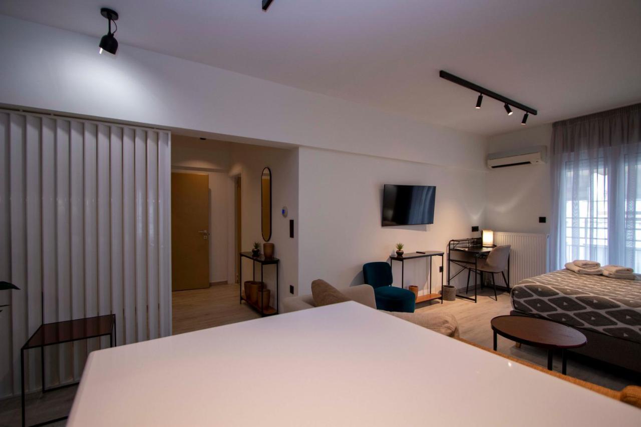 Embassy Elegant Appartamento Salonicco