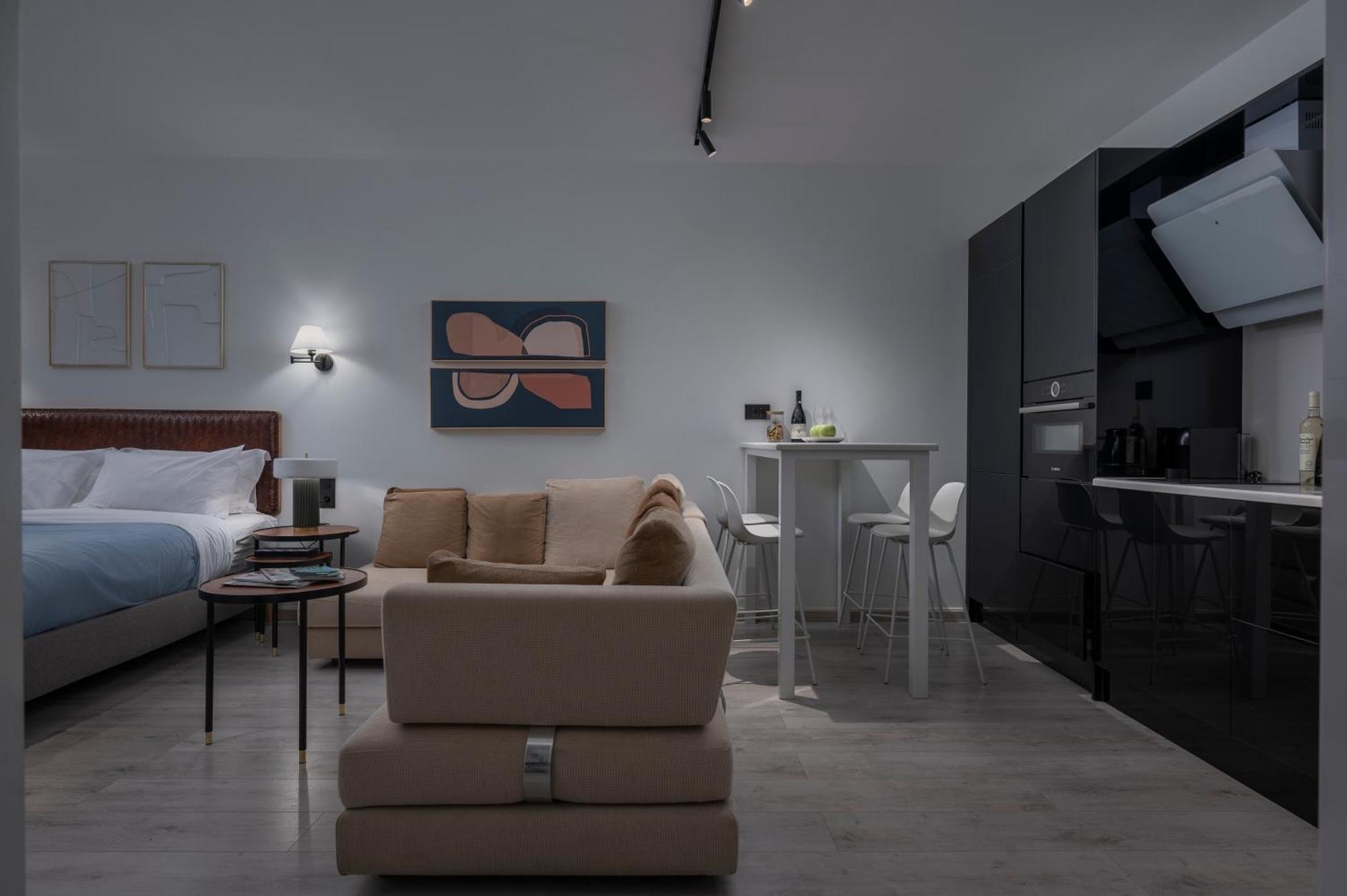 Embassy Elegant Salonicco